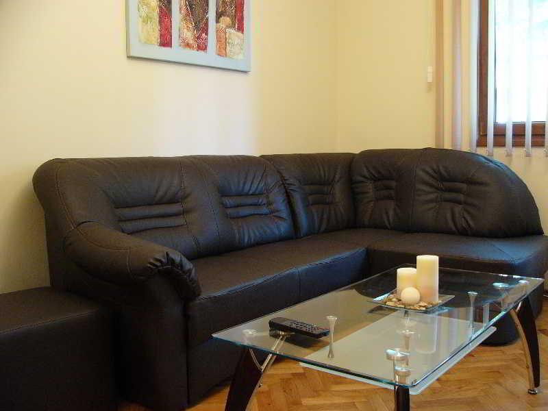 Vip Apartments Sofia Ngoại thất bức ảnh